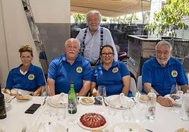 Un puchero para unir las dos orillas