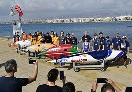 Regatas submarinas a pedales en Arinaga