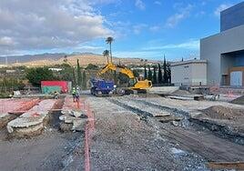 La cubierta de la plaza trasera del auditorio de Agüimes, para la primera mitad de 2025