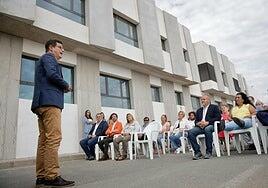 El Gobierno entrega en Ingenio las primeras viviendas públicas en la isla tras nueve años