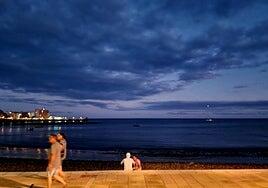 La cálima se abre paso en las islas, sin descartar lluvias débiles