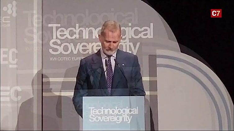 Felipe VI clausura la XVII Cumbre Cotec Europa