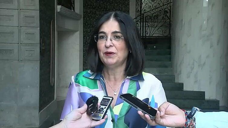 Carolina Darias, sobre la sentencia que devuelve el horario hasta medianoche a las terrazas de Joaquín Costa