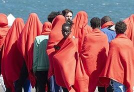 Canarias no se achanta y seguirá adelante para defender su protocolo de acogida de menores