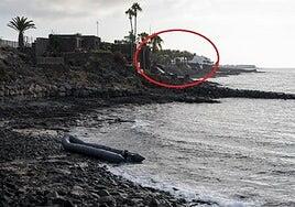 Arriba una zódiac a Lanzarote, a tan solo 200 metros de donde veranea Pedro Sánchez
