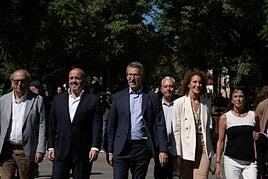 Feijóo lanza su ley de conciliación en busca del electorado al que aún no convence