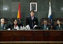 El presidente del TSJC pide el cese de los ataques a los jueces