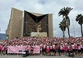 La marea rosa reunió a 2.000 personas en la novena Gran Canaria Grand Pink Run