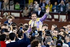 Ana Soria arropa a Enrique Ponce en su despedida de los ruedos en Madrid