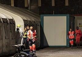 Arriba un nuevo cayuco a El Hierro, con cinco menores, que eleva a 193 las personas rescatadas en las últimas 24 horas