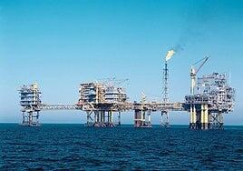 El petróleo se dispara y la Bolsa retrocede ante los tambores de guerra de Irán con Israel