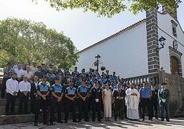 Mogán condecora a 6 policías locales por sus años de servicio en el cuerpo