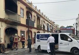 La familia muerta en el incendio de Sevilla quedó atrapada por las rejas de su casa