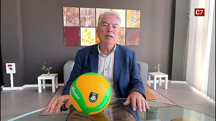 Juan Ruiz, presidente del CV Guaguas, pide a la afición que acuda al Arena