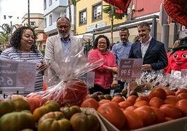 Vecindario ensalza el tomate en su feria gastronómica