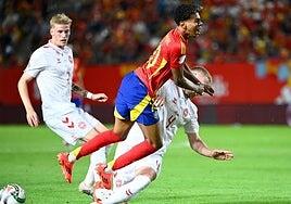 De la Fuente libera a Lamine Yamal y evita el choque con el Barça