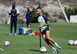 Con Diego Martínez puede abrirse una ventana para el olvidado Pejiño