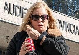 Manos Limpias denuncia a Bárbara Rey por las fotos y audios con el emérito