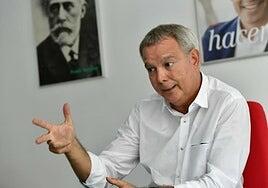 El PSOE propone aplicar por ley la tasa turística ante la «cobardía y parálisis» del Gobierno de Canarias