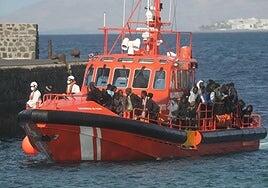 Las tripulaciones de Salvamento aclaran a Díaz que hasta en tres ocasiones la Inspección ha verificado sus «largas jornadas»