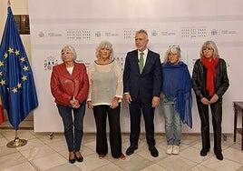 Torres: «Nuestra democracia debe reparar a las víctimas de la dictadura»