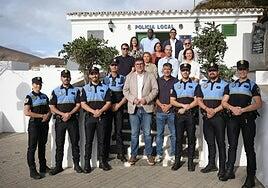 San Bartolomé suma media docena de agentes a la Policía Local
