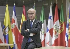 «La escuela tiene que rearmarse para forjar una cultura de democracia»