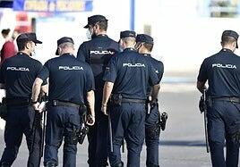 Una reyerta multitudinaria en San Telmo deja tres detenidos, dos heridos graves y un destornillador intervenido