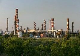 Junts, en contra del impuesto a las energéticas por la planta de Repsol en Tarragona