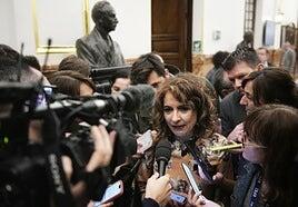 Sumar escenifica en el Congreso su brecha con el PSOE en un trance crítico para el Gobierno