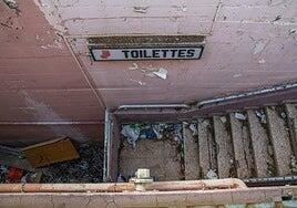 El tiempo pasa y los centros comerciales no se renuevan