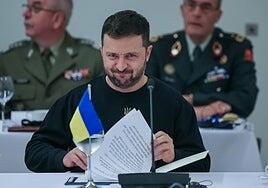 Zelenski rechaza recibir en Kiev a Guterres por saludar a Putin