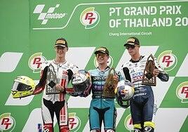 David Alonso gana en Tailandia y aumenta su leyenda en Moto3