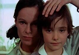 Se empieza criando cuervos y se acaba comiendo patas de gallina