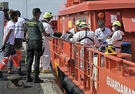 Domingo trágico en la ruta canaria: 55 muertos y 1.893 personas rescatadas