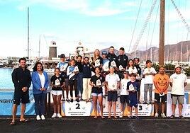 Más de cien regatistas del mundo compiten en Playa Blanca en el Circuito Canario de Optimist