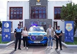 Dos coches para la Policía Local de La Oliva
