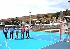 Cancha polivalente recuperada en Femés