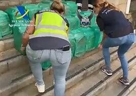 El jefe de la Policía de los millones emparedados gestionaba desde hace cinco años la entrada de contenedores repletos de coca