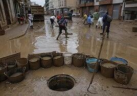Andalucía y Valencia cancelan clases y Cataluña restringe la movilidad en Tarragona ante una nueva DANA