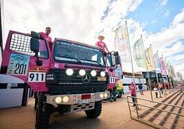 El Elefante Rosa da espectacularidad a la jornada de clausura de ExpoDeca