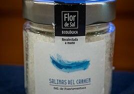 La Flor de Sal que sale de la espuma del mar en Fuerteventura, la Mejor de Canarias 2024