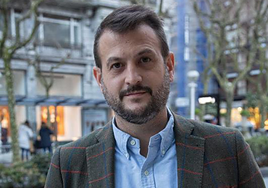 «España podría haber sido un reducto posfranquista o una revolución de la izquierda rupturista»