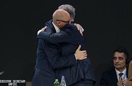 La COP29 cierra un acuerdo: los países ricos se comprometen a aportar casi 300.000 millones para financiación climática