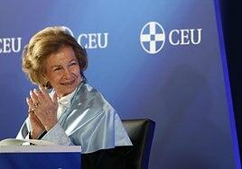 La reina Sofía, doctora honoris causa por la Universidad CEU San Pablo