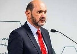 La justicia fulmina a Rocha y se abre la vía del condenado Louzán para presidir la FEF