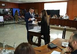 Honores para Antonio Corujo, Chana Perera, Blas Cabrera Felipe e Inés Duc