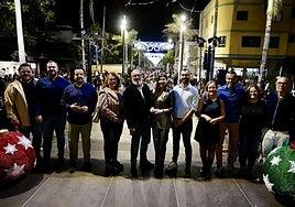 El coro infantil del Tinguaro amenizó el encendido de la zona comercial de Vecindario