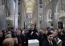 Macron visita por última vez las obras de Notre Dame antes de su reapertura
