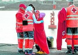 Casi tres de cada 10 menores migrantes tiene familia en Europa